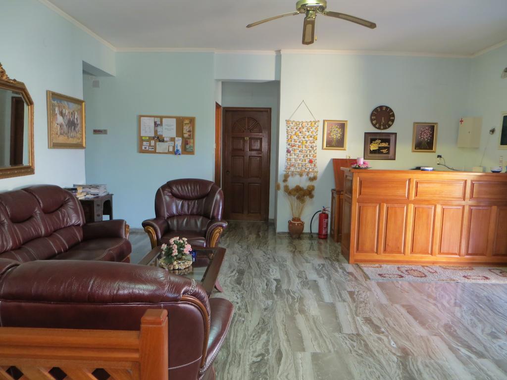 Victoria Studios Spetses Town ภายนอก รูปภาพ
